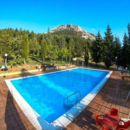 Velilla del Rio Carrion Kyomu Resort מראה חיצוני תמונה