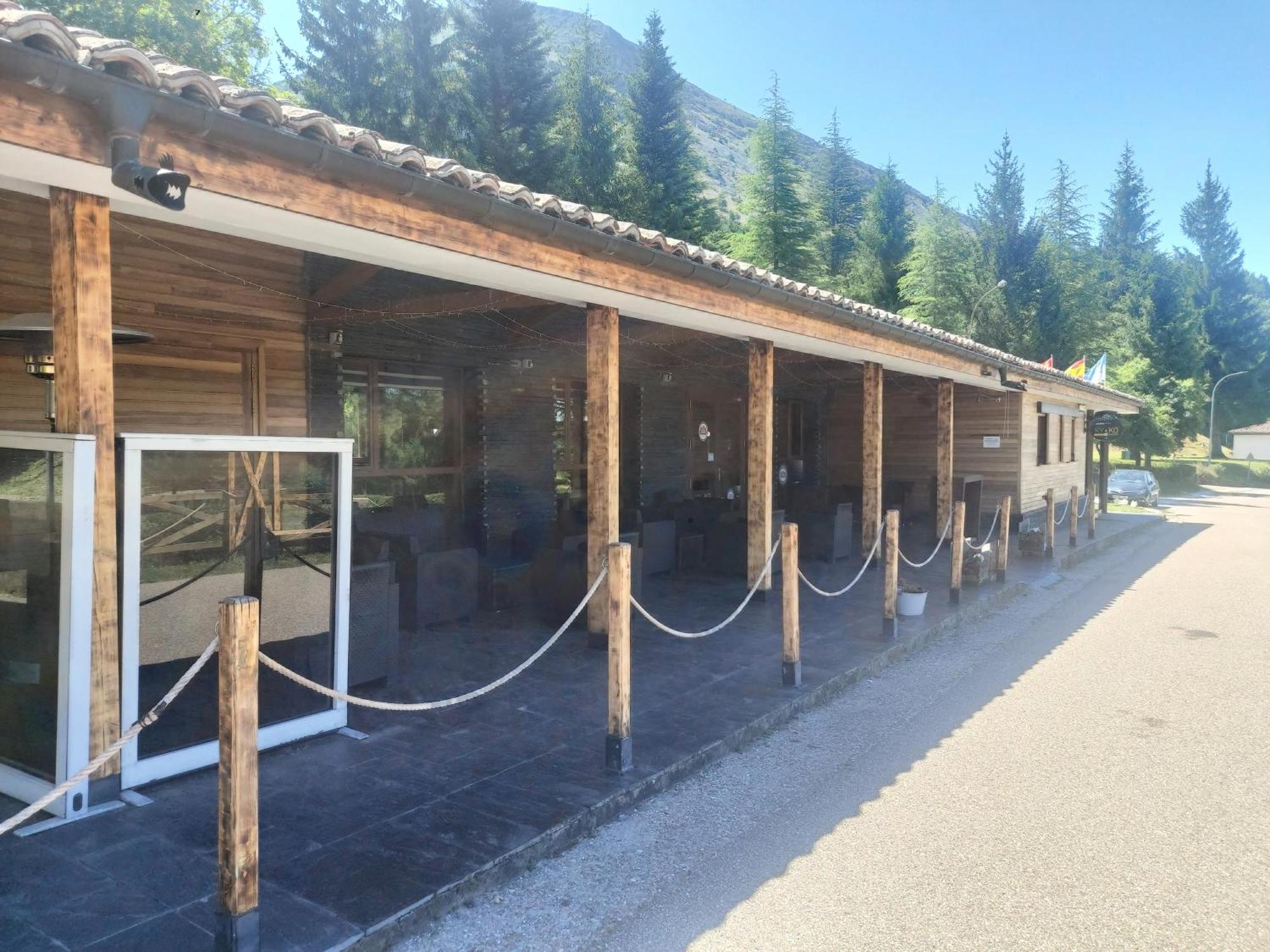 Velilla del Rio Carrion Kyomu Resort מראה חיצוני תמונה